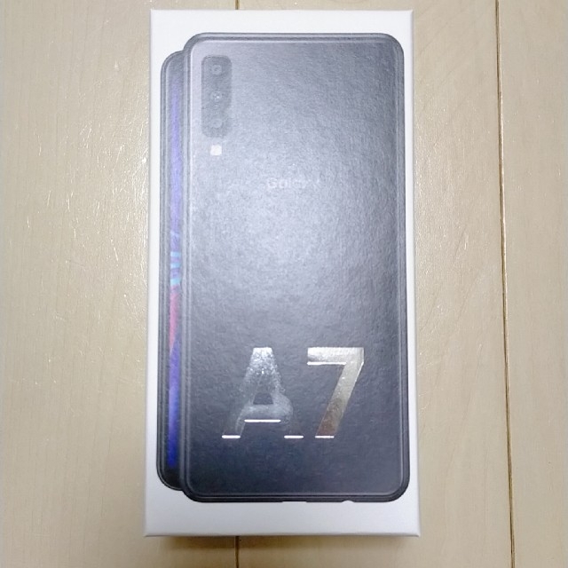 Galaxy A7 64GB SIMフリー Black