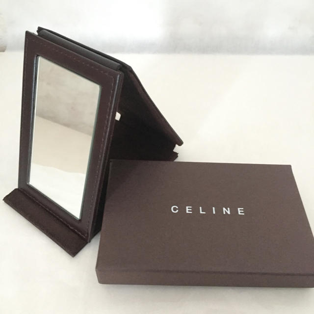 celine(セリーヌ)のセリーヌ ノベルティ ミラー 最終値下げ コスメ/美容のコスメ/美容 その他(その他)の商品写真