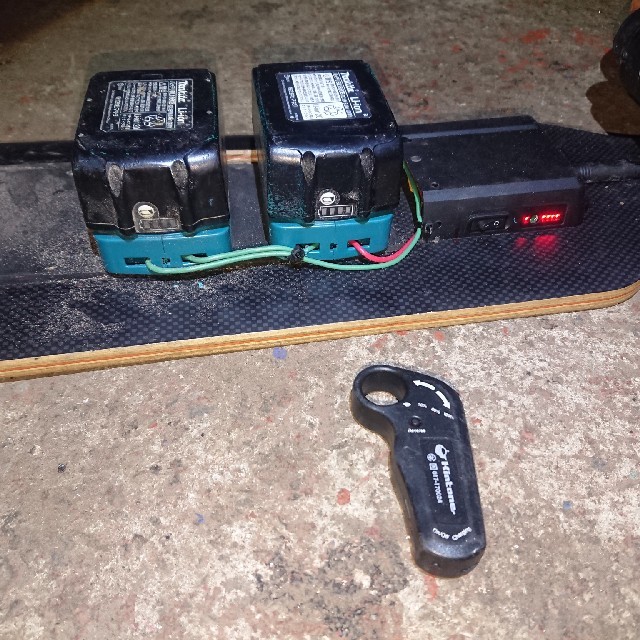 電動スケートボード by ブータロー７'s shop｜ラクマ yuneec マキタバッテリー仕様の通販 通販超歓迎