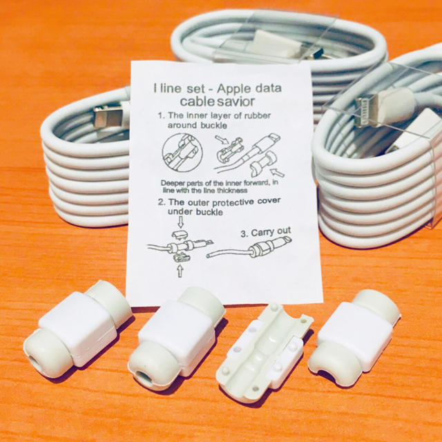 Apple(アップル)の高品質タイプ iPhone 充電器 ライトニングケーブル Apple 純正品質 スマホ/家電/カメラのPC/タブレット(PC周辺機器)の商品写真