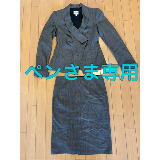 ARMANI COLLEZIONI(アルマーニ コレツィオーニ)のスーツ レディースのフォーマル/ドレス(スーツ)の商品写真