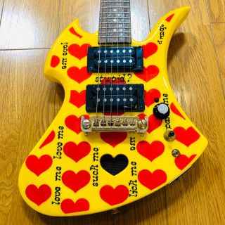 Fernandes - Burny hideモデル アンプ内蔵ミニギター イエローハートJr