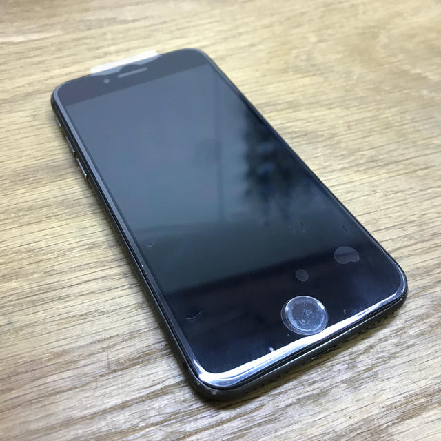 iPhone 8 64gb SIMフリー ディスプレイ新品交換済み