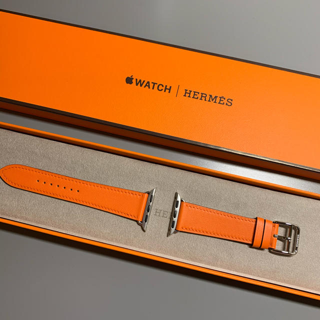 新品☆HERMES☆Apple Watch‎5/40mm/ﾚｻﾞｰｽﾄﾗｯﾌﾟ