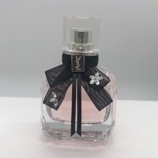 イヴサンローランボーテ(Yves Saint Laurent Beaute)のモンパリ　30ml(香水(女性用))