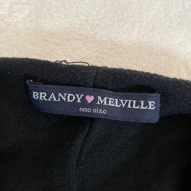 Brandy Melville(ブランディーメルビル)のブランディメルビルBrandy Melville ブラックタンクトップ レディースのトップス(タンクトップ)の商品写真