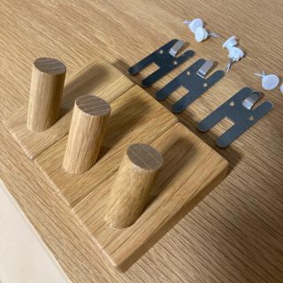 ムジルシリョウヒン(MUJI (無印良品))の無印良品　壁に取り付けられる家具　フック　オーク(リビング収納)