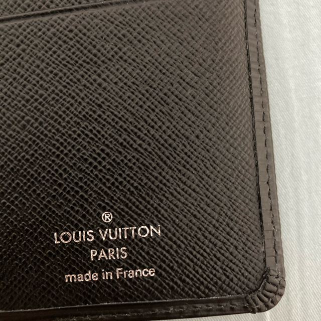 LOUIS エピ 小銭入れありの通販 by さんちゃん's shop｜ルイヴィトンならラクマ VUITTON - ルイヴィトン 正規店仕入