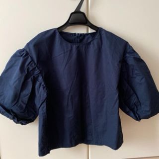 ザラ(ZARA)のボリュームスリーブブラウス☆お値下げ☆(シャツ/ブラウス(半袖/袖なし))