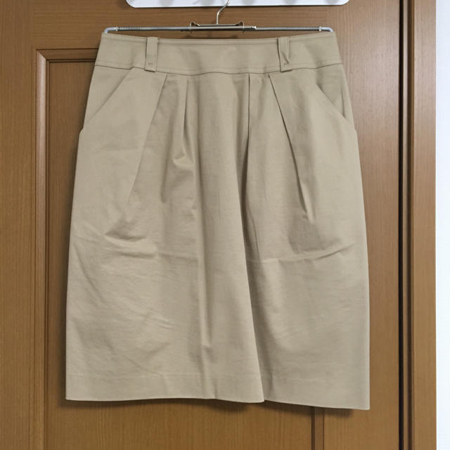 TOMORROWLAND(トゥモローランド)のお値下げ！BALLSEY☆スカート レディースのスカート(ひざ丈スカート)の商品写真