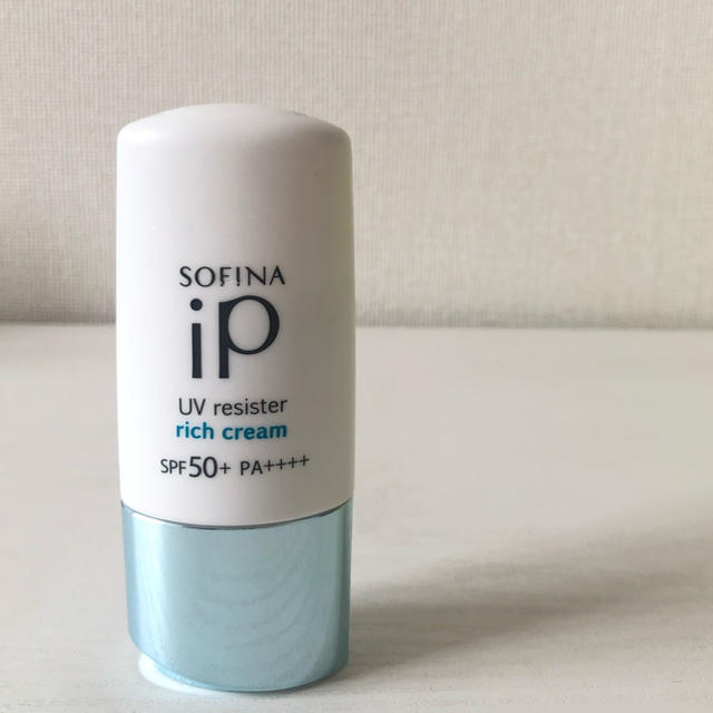 SOFINA(ソフィーナ)のnaa様専用ソフィーナiP UVレジストSPF50+ PA++++ コスメ/美容のボディケア(日焼け止め/サンオイル)の商品写真