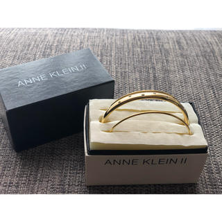 アンクライン(ANNE KLEIN)のANNE KLEINII アンクライン　バングル　ブレスレット(ブレスレット/バングル)