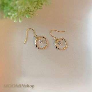 人気ピアス(ピアス)