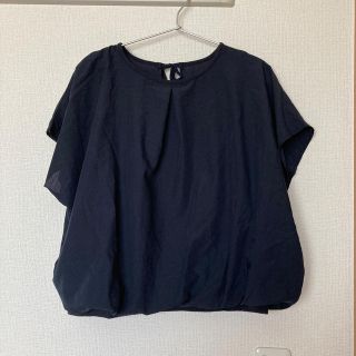 バックナンバー(BACK NUMBER)の専用です。うしろポイント ネイビーブラウス(シャツ/ブラウス(半袖/袖なし))