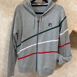 フィラ(FILA)の☆美品❣️フィラ　グレーパーカー☆(ウェア)