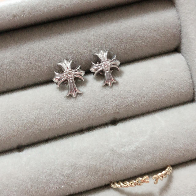 はラクマ Chrome Hearts - CHROME HEARTS クロムハーツ ピアスの通販