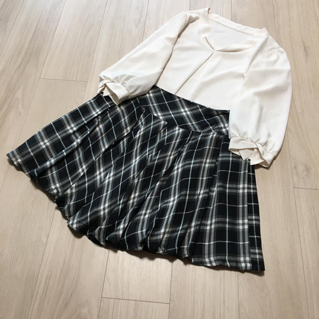 BURBERRY BLUE LABEL(バーバリーブルーレーベル)の【BurberryBLUELABEL】スカート レディースのスカート(ひざ丈スカート)の商品写真