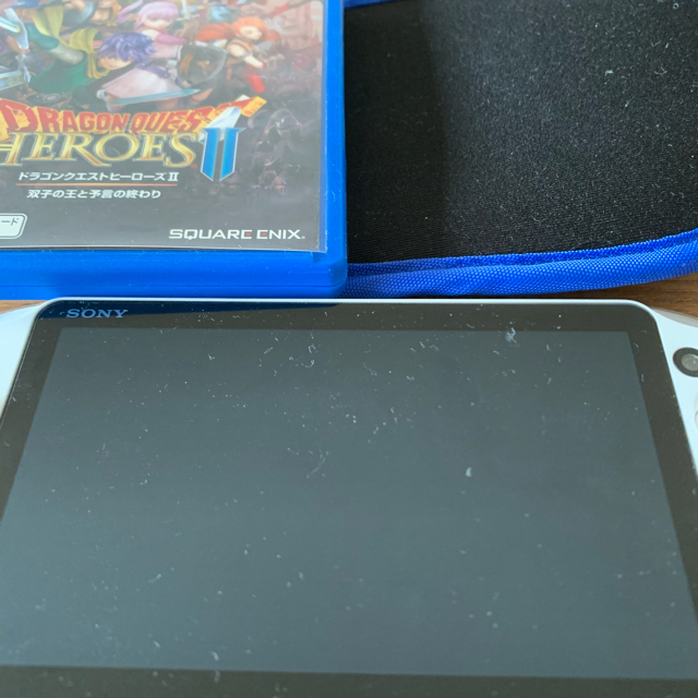 PlayStation®VitaWi-Fiモデル+ドラクエソフト2つセット - 家庭用