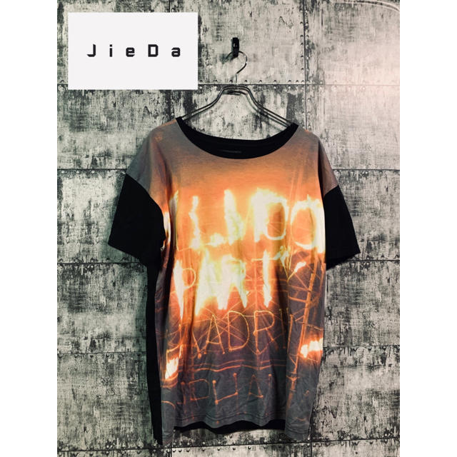 Jieda(ジエダ)のJieda neo Art T-shirt ジエダ　プリント　ブラック　シャツ　 メンズのトップス(Tシャツ/カットソー(半袖/袖なし))の商品写真