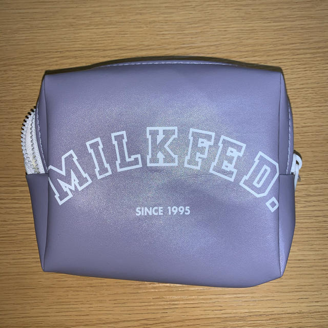 MILKFED.(ミルクフェド)のミルクフェド　ポーチ レディースのファッション小物(ポーチ)の商品写真