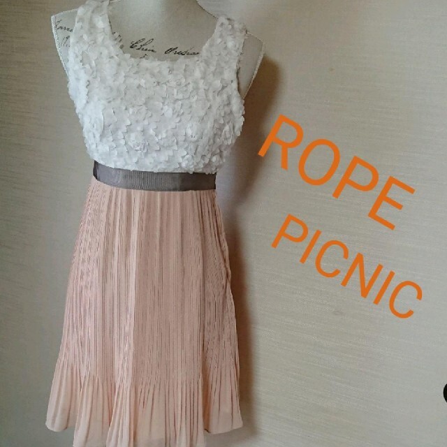 Rope' Picnic(ロペピクニック)のROPE ロペピクニックドッキングワンピース レース プリーツ 38 M レディースのワンピース(ひざ丈ワンピース)の商品写真