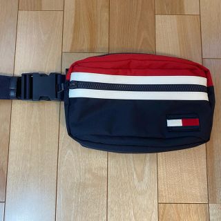 トミーヒルフィガー(TOMMY HILFIGER)のtommyhilfiger ウエストポーチ(ボディーバッグ)