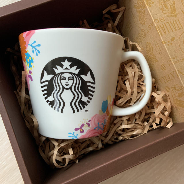 Starbucks Coffee(スターバックスコーヒー)のスターバックス限定☆マグカップ インテリア/住まい/日用品のキッチン/食器(グラス/カップ)の商品写真