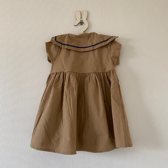 セーラーワンピース 90cm カーキ キッズ/ベビー/マタニティのキッズ服女の子用(90cm~)(ワンピース)の商品写真