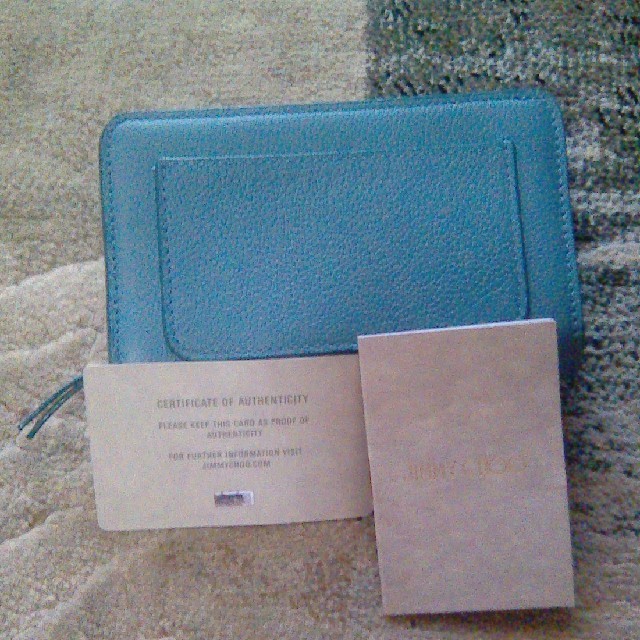 JIMMY CHOO(ジミーチュウ)の新品未使用　ジミーチュウ財布 レディースのファッション小物(財布)の商品写真