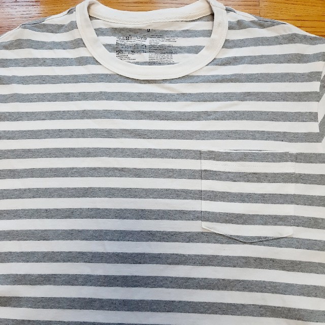 MUJI (無印良品)(ムジルシリョウヒン)の無印　ボーダーポケット付きTシャツ　二枚セット メンズのトップス(Tシャツ/カットソー(半袖/袖なし))の商品写真