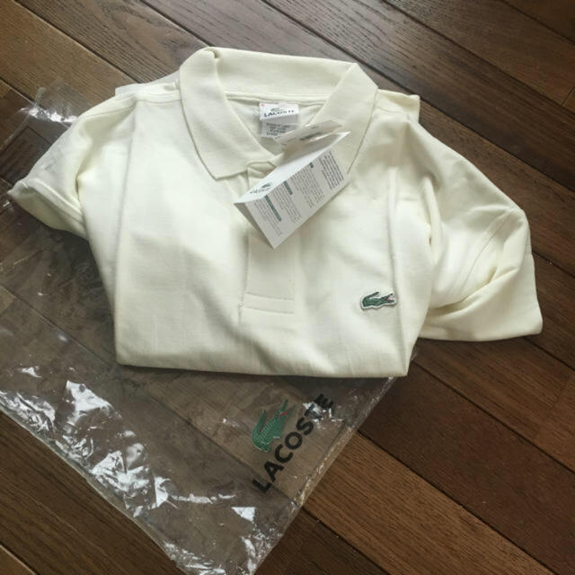 LACOSTE(ラコステ)の【値下げ中】ラコステ　ポロシャツ 【未使用】 メンズのトップス(ポロシャツ)の商品写真