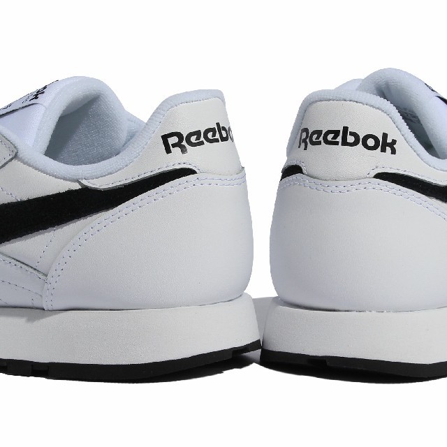 Reebok(リーボック)の最値定価11000円!新品!リーボック クラシックレザー スニーカー 26cm メンズの靴/シューズ(スニーカー)の商品写真