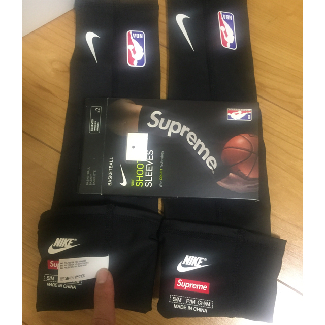 Supreme Nike NBA Shooting Sleeve