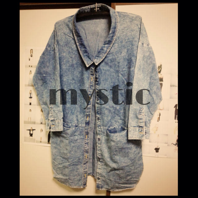 mystic(ミスティック)のデニムシャツ○mystic○ レディースのトップス(シャツ/ブラウス(長袖/七分))の商品写真