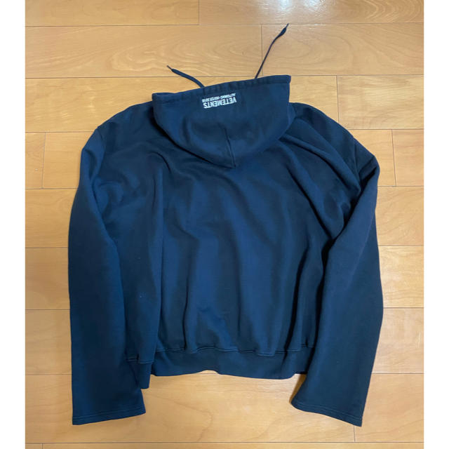 VETEMENTS 再構築タイタニックフーディー 購入金額約128000円