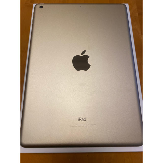 iPad 第5世代　32GB ゴールド　Wi-Fiモデル　美品 1