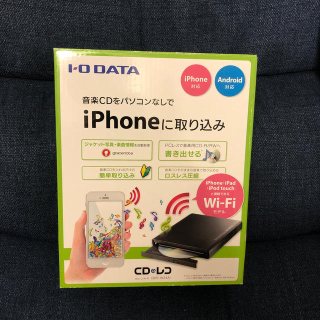 IODATA(アイオーデータ)のCDレコ WiFi CDRI-W24AI スマホ/家電/カメラのスマートフォン/携帯電話(その他)の商品写真