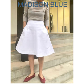 マディソンブルー(MADISONBLUE)の【MADISON BLUE】コットンツイルフロントパネルフレアースカート/02(ひざ丈スカート)