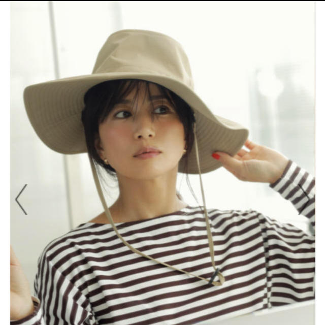 mother(マザー)の完売！新品未着用　Mother FORME HAT 東原亜希ベージュ レディースの帽子(ハット)の商品写真