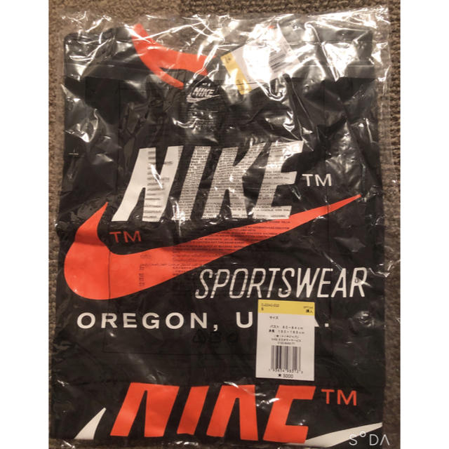 NIKE(ナイキ)のNIKETシャツ❗️ レディースのトップス(シャツ/ブラウス(長袖/七分))の商品写真