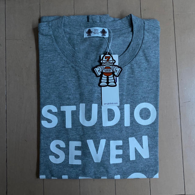 GU(ジーユー)のStudio Seven GU オーバーサイズ　Tシャツ メンズのトップス(Tシャツ/カットソー(半袖/袖なし))の商品写真