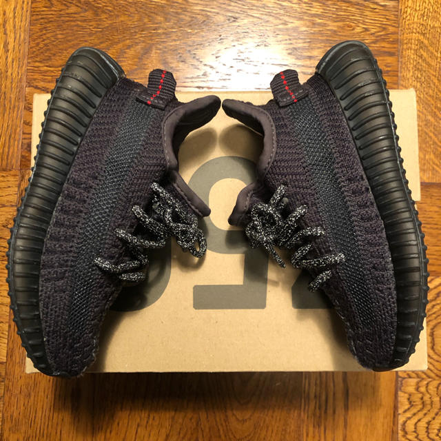 adidas(アディダス)のYEEZY BOOST 350 V2 infant 13cm キッズ/ベビー/マタニティのベビー靴/シューズ(~14cm)(スニーカー)の商品写真