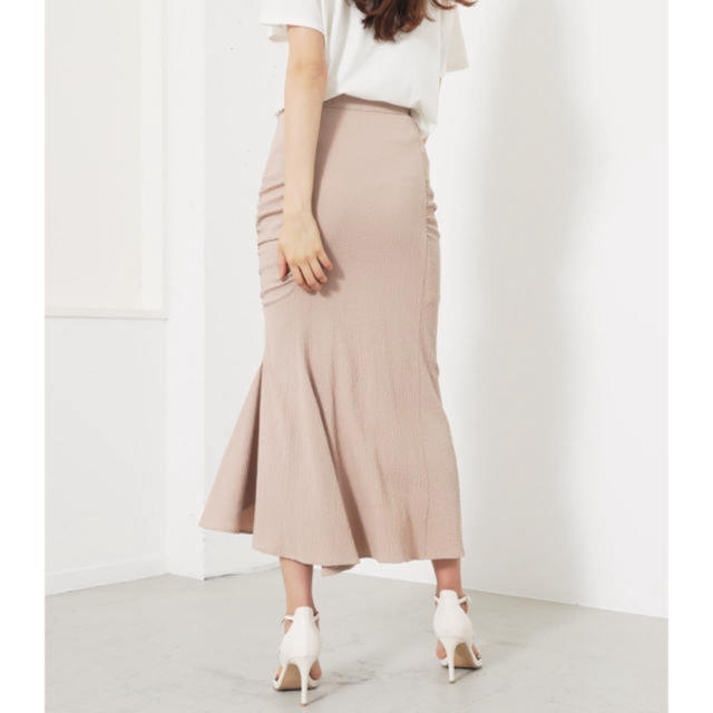rienda(リエンダ)のギャザーマーメイドスカート レディースのスカート(ロングスカート)の商品写真