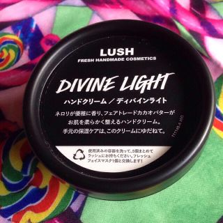 ラッシュ(LUSH)のディパインライト(ハンドクリーム)