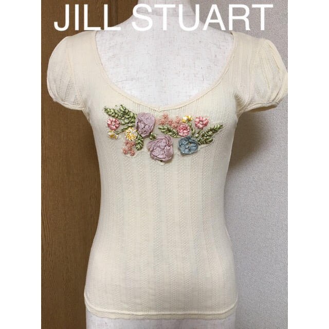 JILLSTUART(ジルスチュアート)の数日限定値下げ♡美品♡貴重♡ジルスチュアート フラワー パフスリーブ カットソー レディースのトップス(カットソー(半袖/袖なし))の商品写真