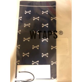 ダブルタップス(W)taps)の20SS wtaps BANDANA バンダナ　ネイビー　新品(バンダナ/スカーフ)