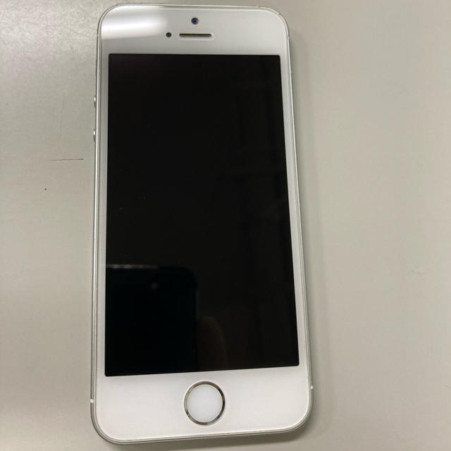 iPhone SE 32GB(付属品完備,SIMロック解除済)