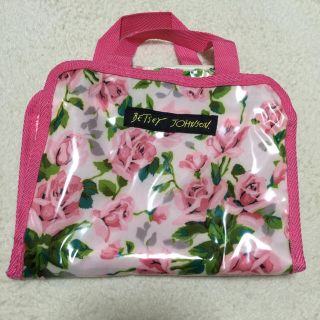 ベッツィジョンソン(BETSEY JOHNSON)のトラベルポーチ♡(ポーチ)