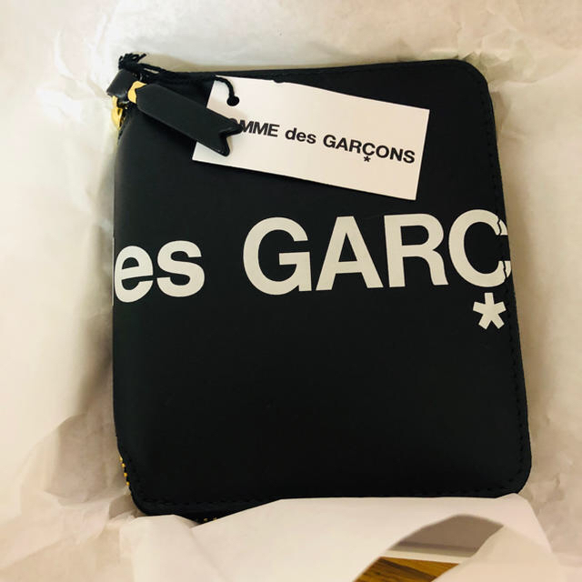 COMME des GARCONS(コムデギャルソン)の美品コムデギャルソン HUGE LOGO ロゴ 財布 SA2100HL 黒 メンズのファッション小物(折り財布)の商品写真