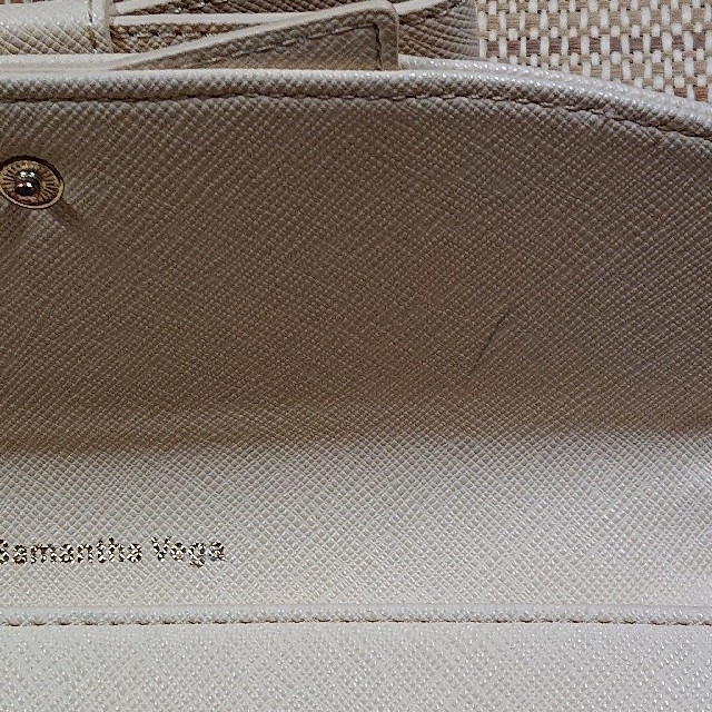 Samantha Vega(サマンサベガ)の【限定お値下げ中】サマンサ ベガ  リボンモチーフ お財布ショルダー    レディースのファッション小物(財布)の商品写真